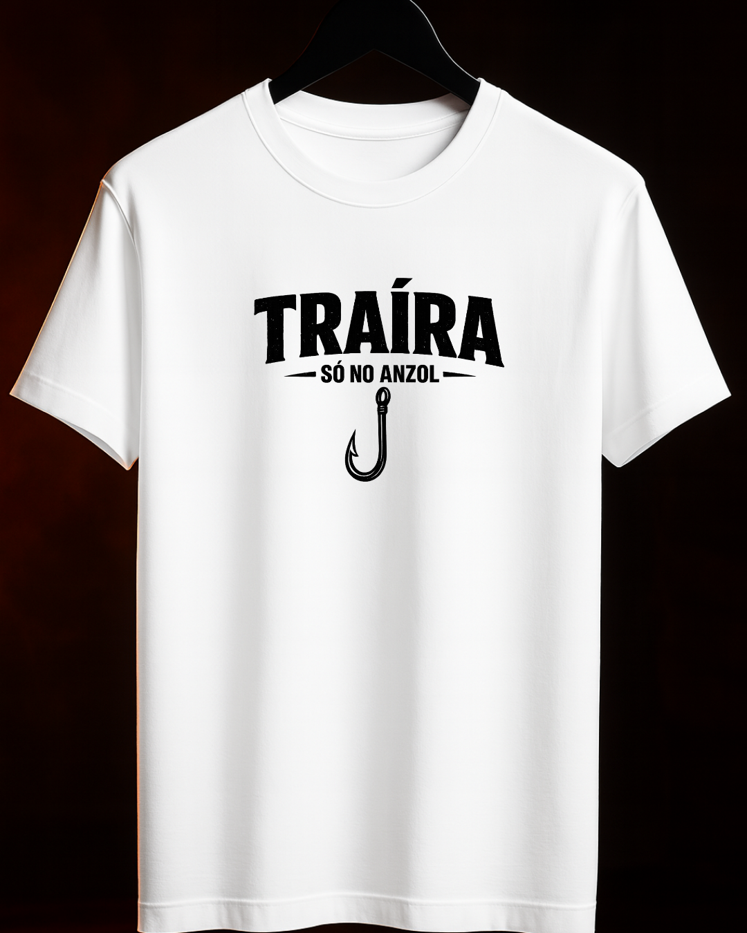 Camiseta Especialista em Traíra mockup branca vista frontal - Smokey Wear
