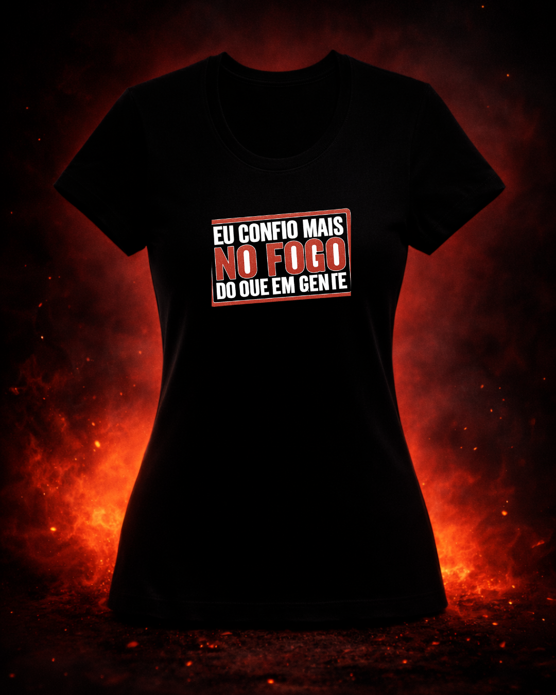 Camiseta Fé no Fogo Preta vista frontal - Smokey Wear
