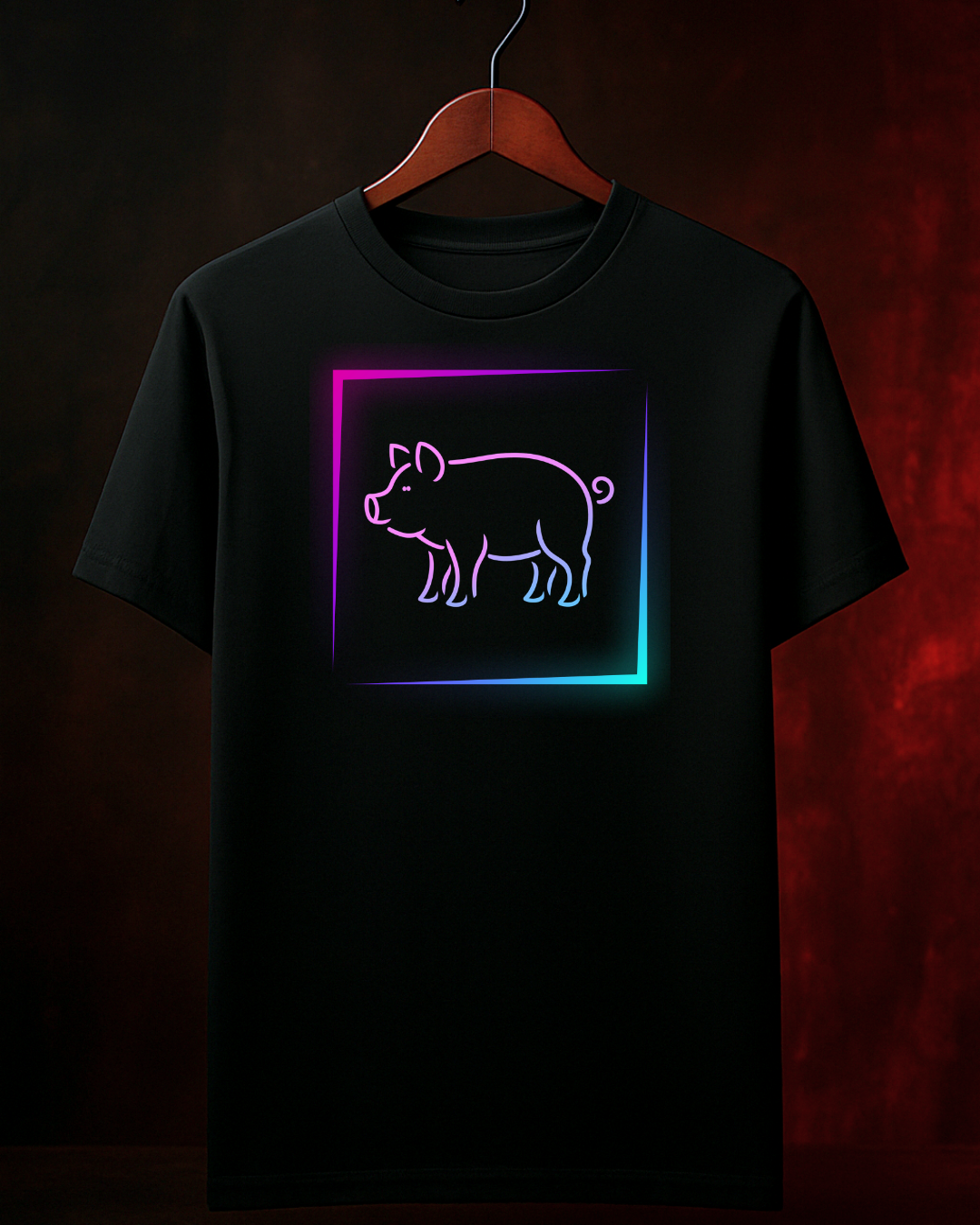 CAMISETA "NEON SWINE" — Coleção Pig Nation | Preta ou Branca | 100% Algodão | Tamanhos ao 4G